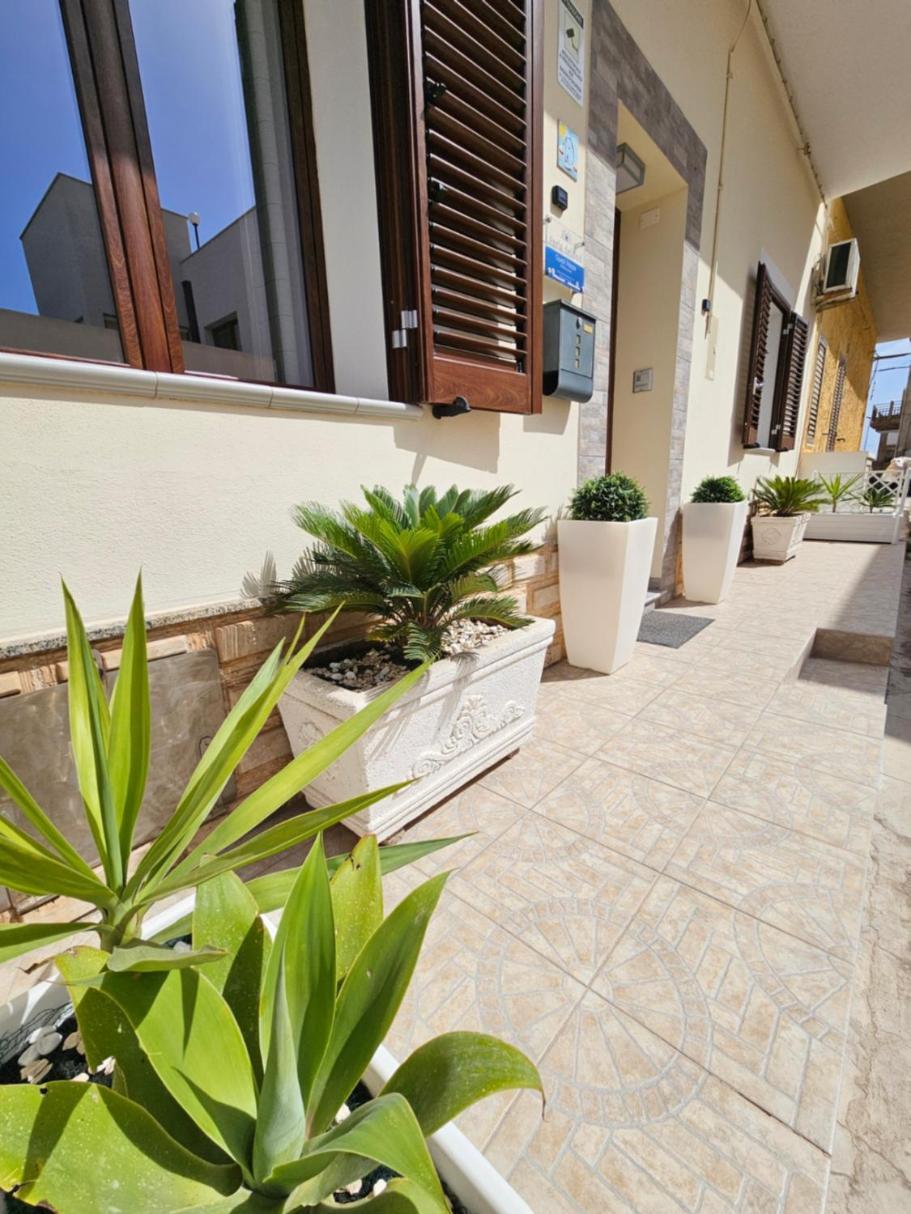 Perla Del Sud - Guest House LMP Zewnętrze zdjęcie